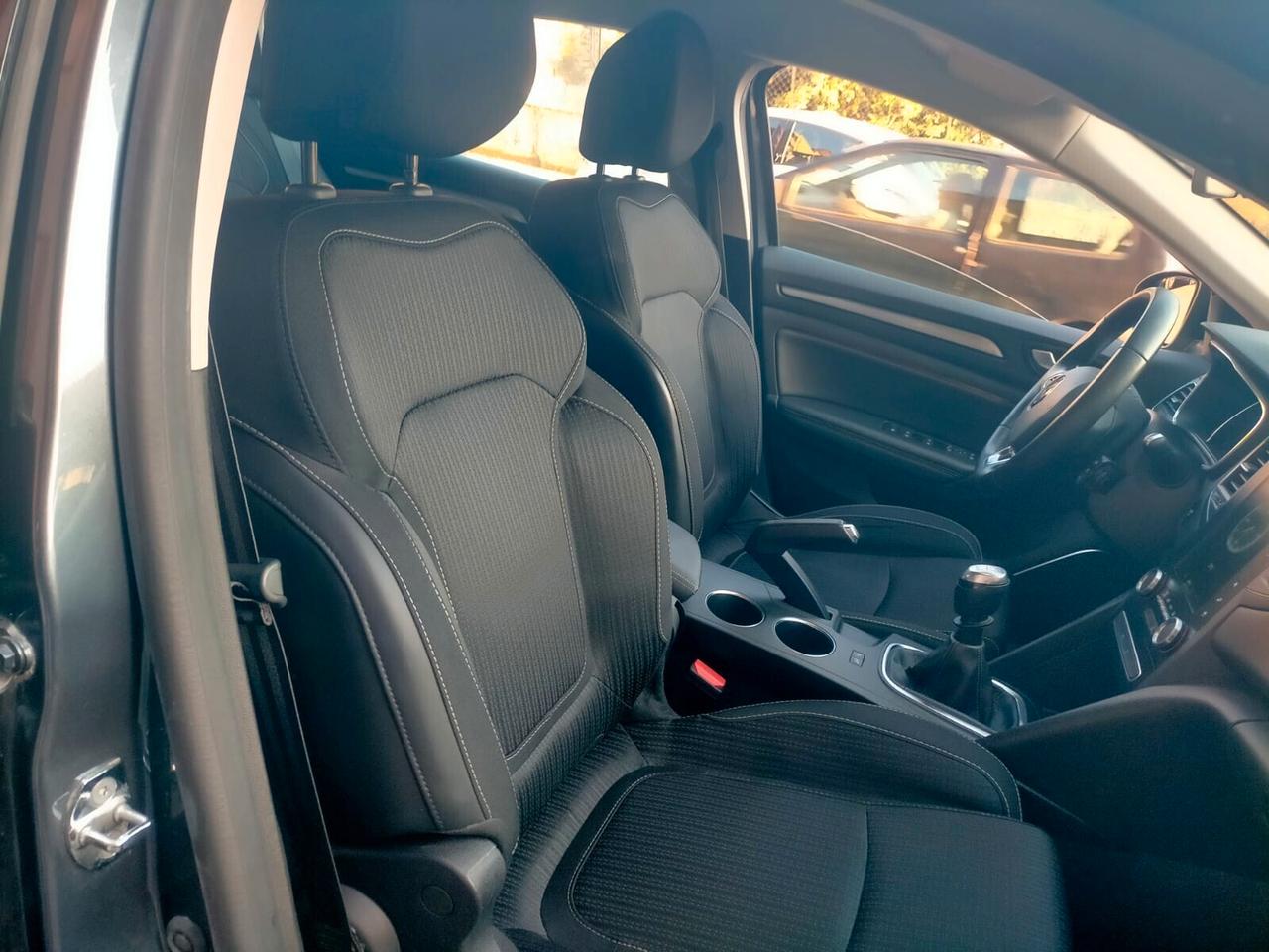 Renault Megane Mégane Sporter Blue dCi 115 CV Duel2