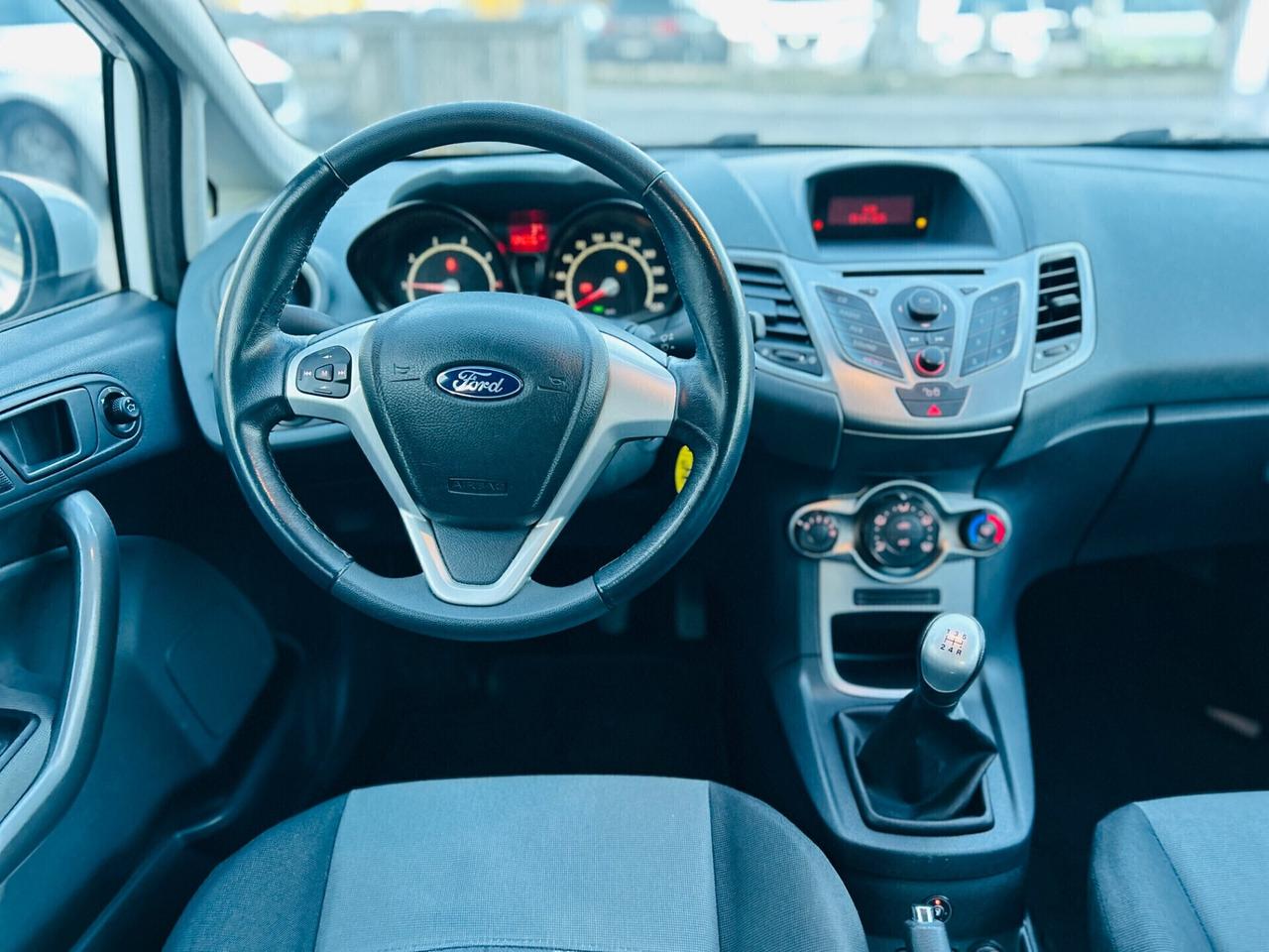 Ford Fiesta 1.4 5 porte Bz.- GPL Titanium