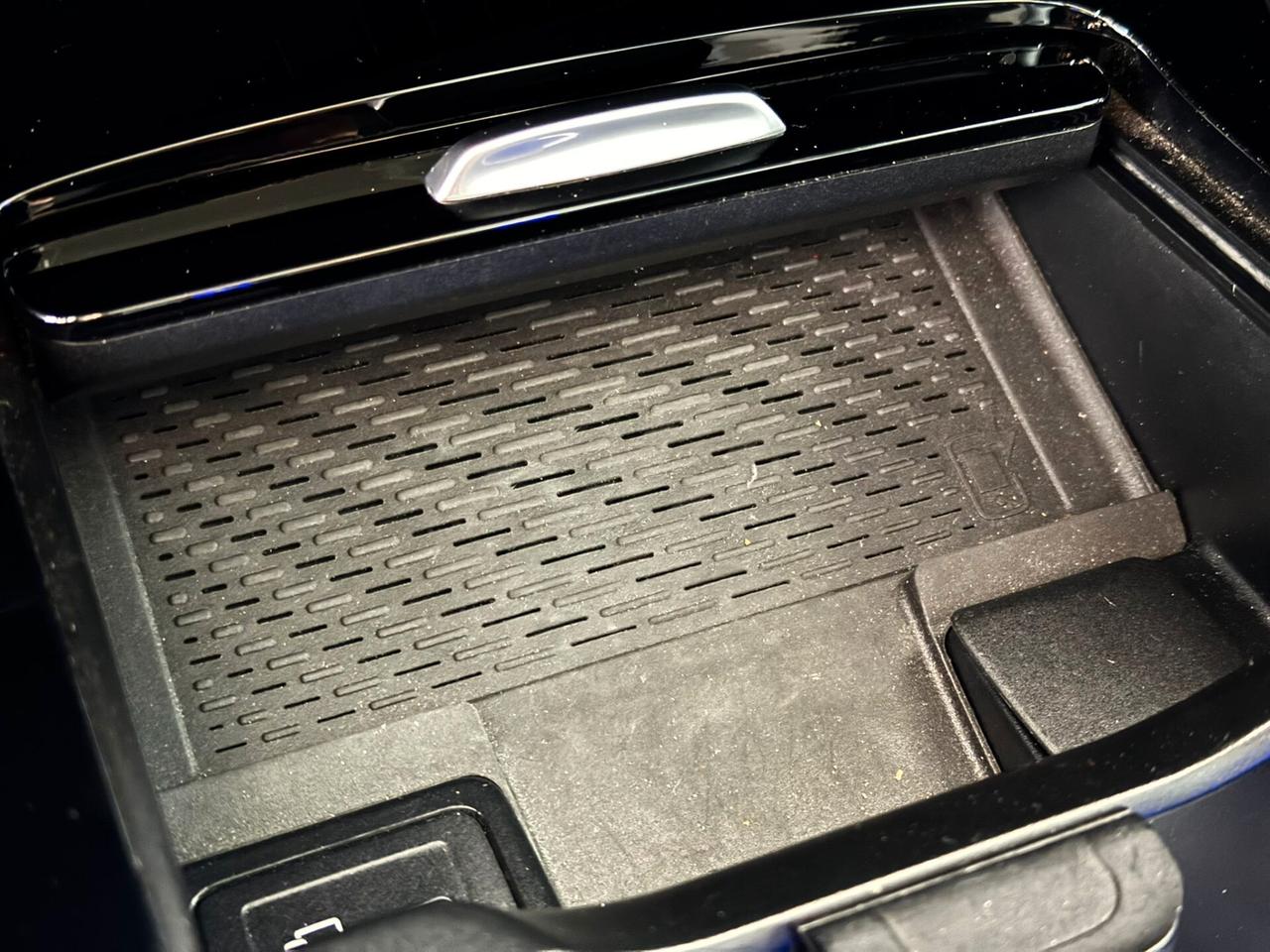 Mercedes-benz A 200d Premium AMG Night Edition