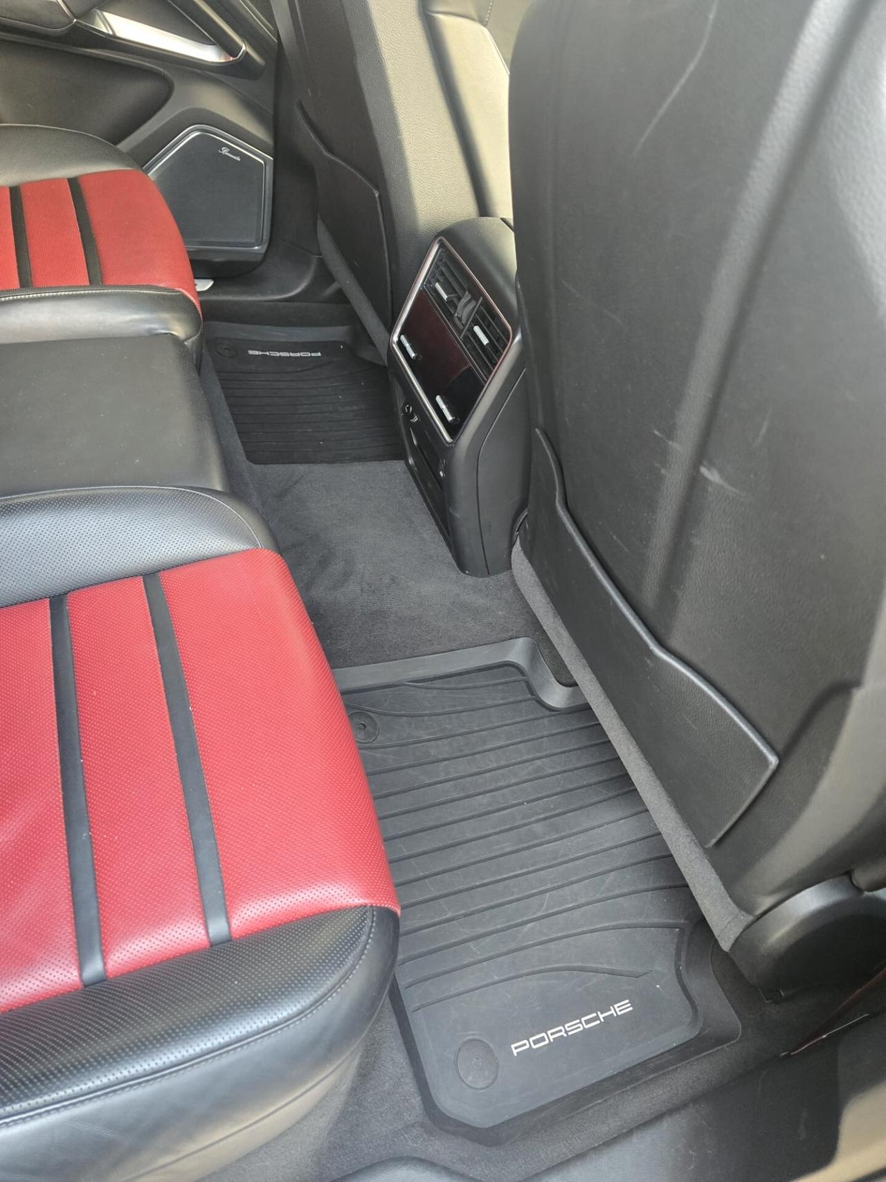 Porsche Cayenne 4.0 V8 Turbo