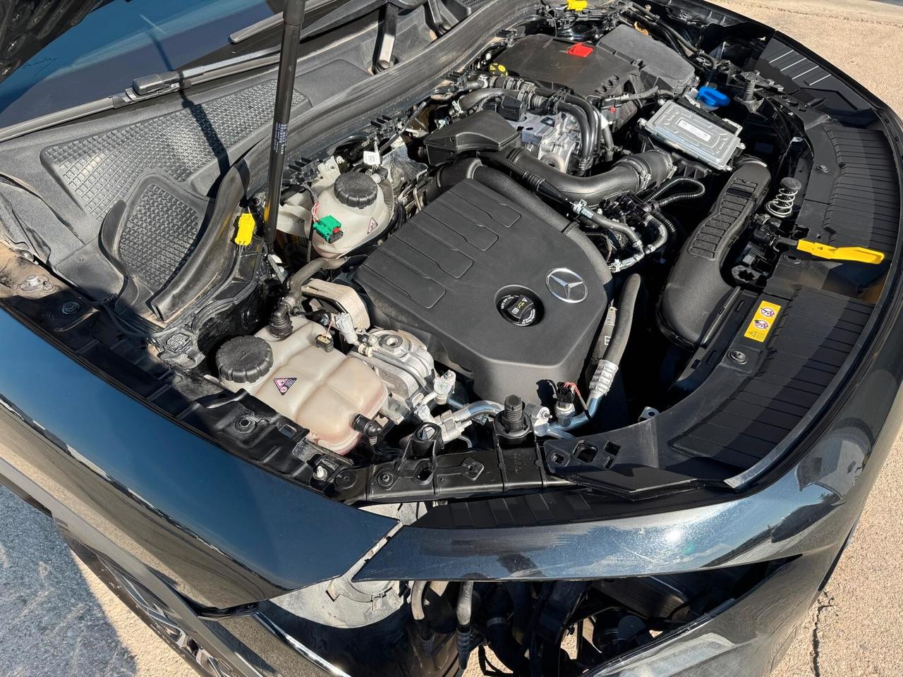 Mercedes-Benz GLA 250 e phev eq-power START