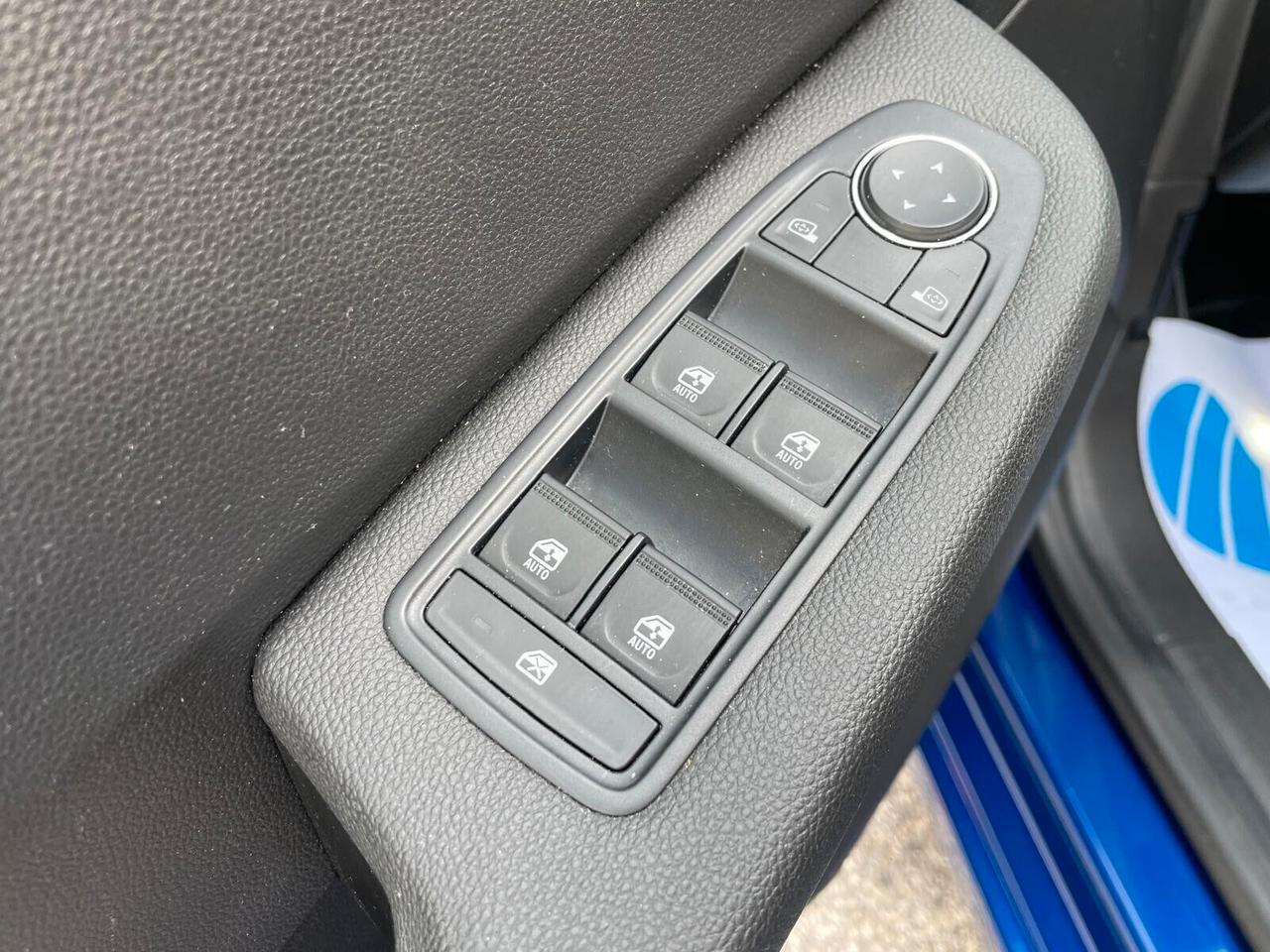 Renault Clio TCe 90 CV 5 porte Evolution - NEOPATENTATI
