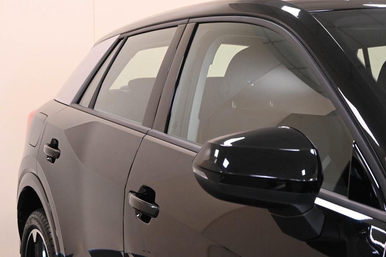 AUDI Q2 Q2 30 TDI S line Edition