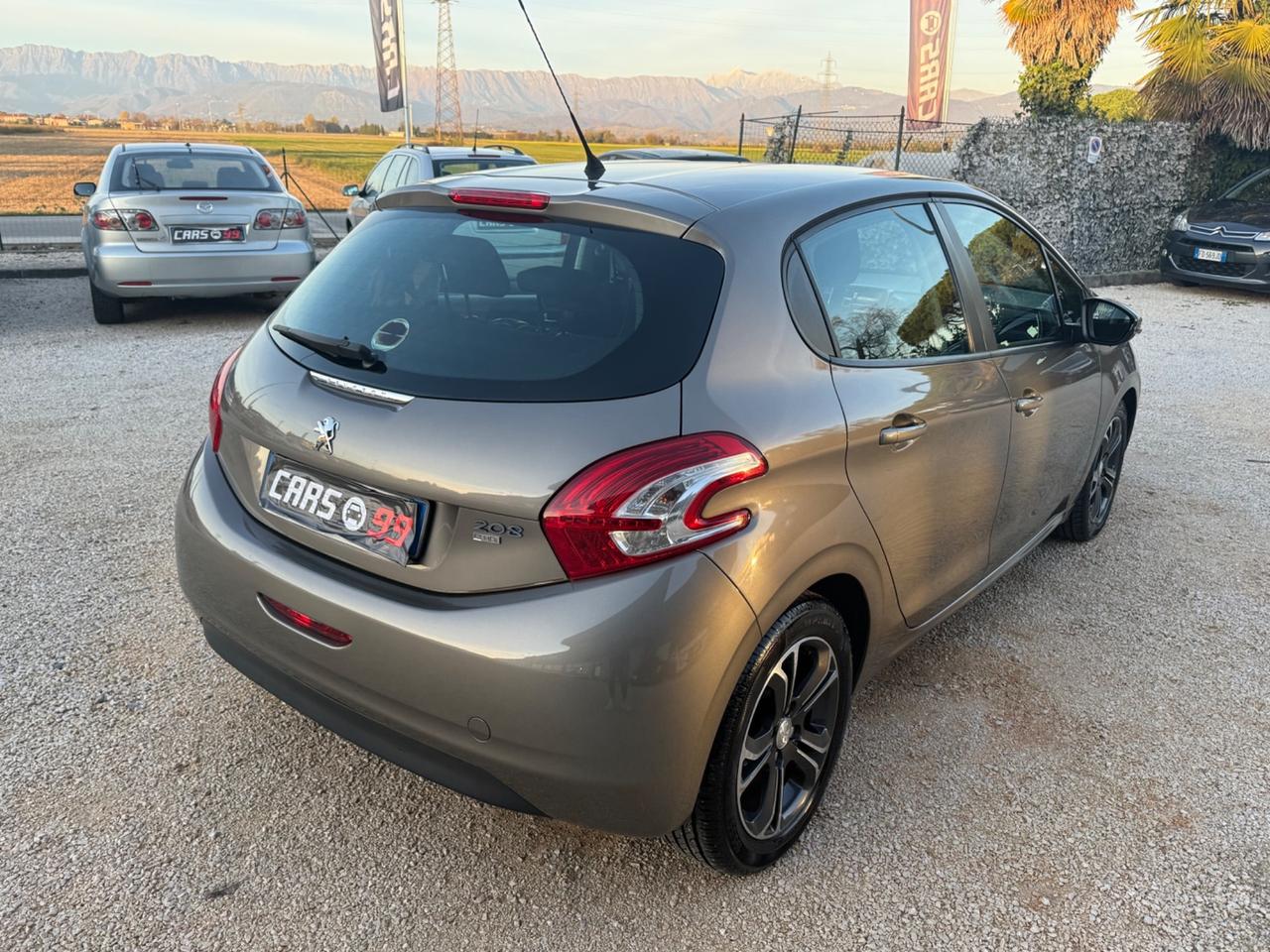 Peugeot 208 1.6 e-HDi 92 CV Stop&Start 5 porte Allure