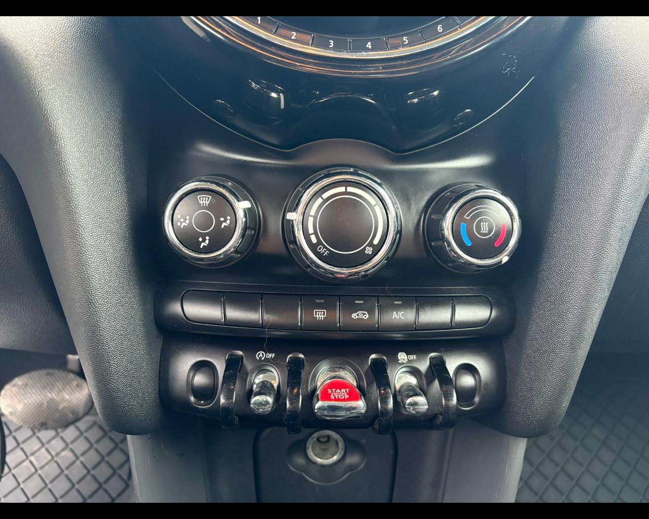 MINI Mini 5 porte (F55) - Mini 1.5 Cooper Boost 5 porte