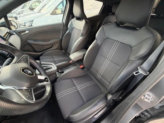 Renault Clio Full Hybrid E-Tech 145 CV 5 porte Engineered