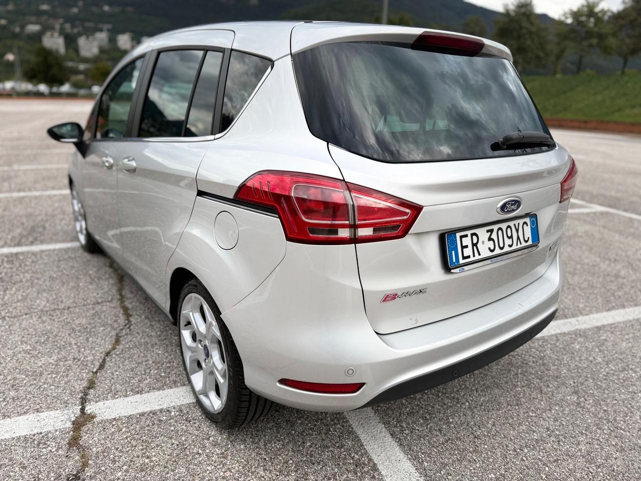 Ford B-Max 1.6 TDCi 95 CV Business N1