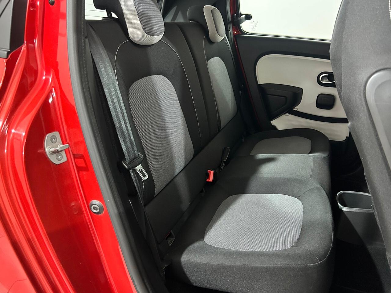 Renault Twingo SCe Lovely