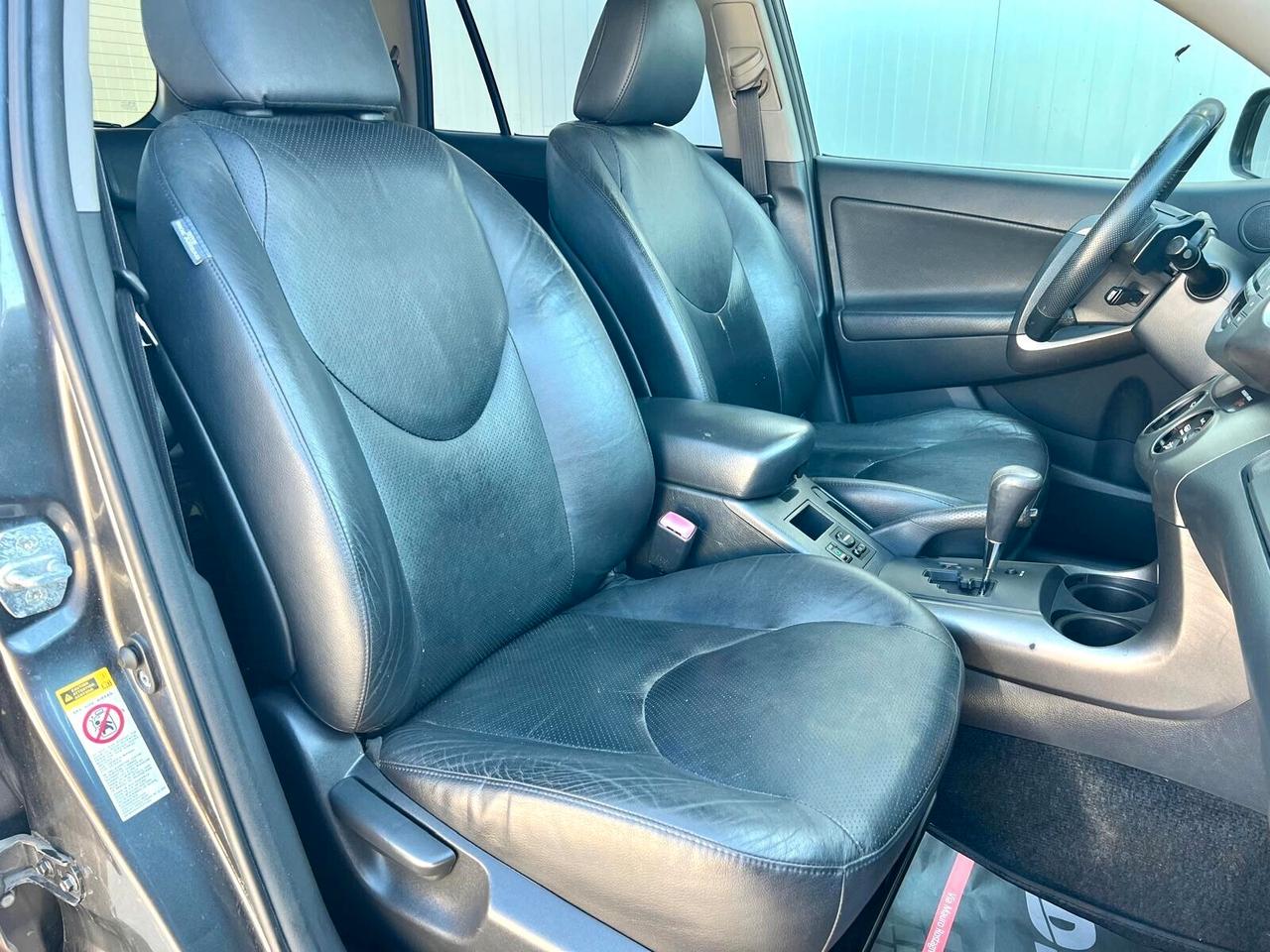 Toyota RAV 4 RAV4 2.2 D-4D 150 CV DPF Luxury