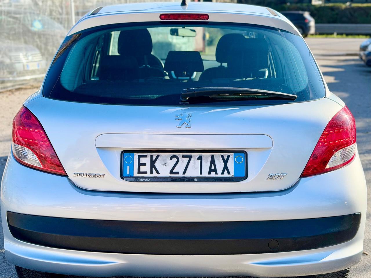 Peugeot 207 2012 1.4 8V 75CV 5p. ECO GPL OK NEOPATENTATI