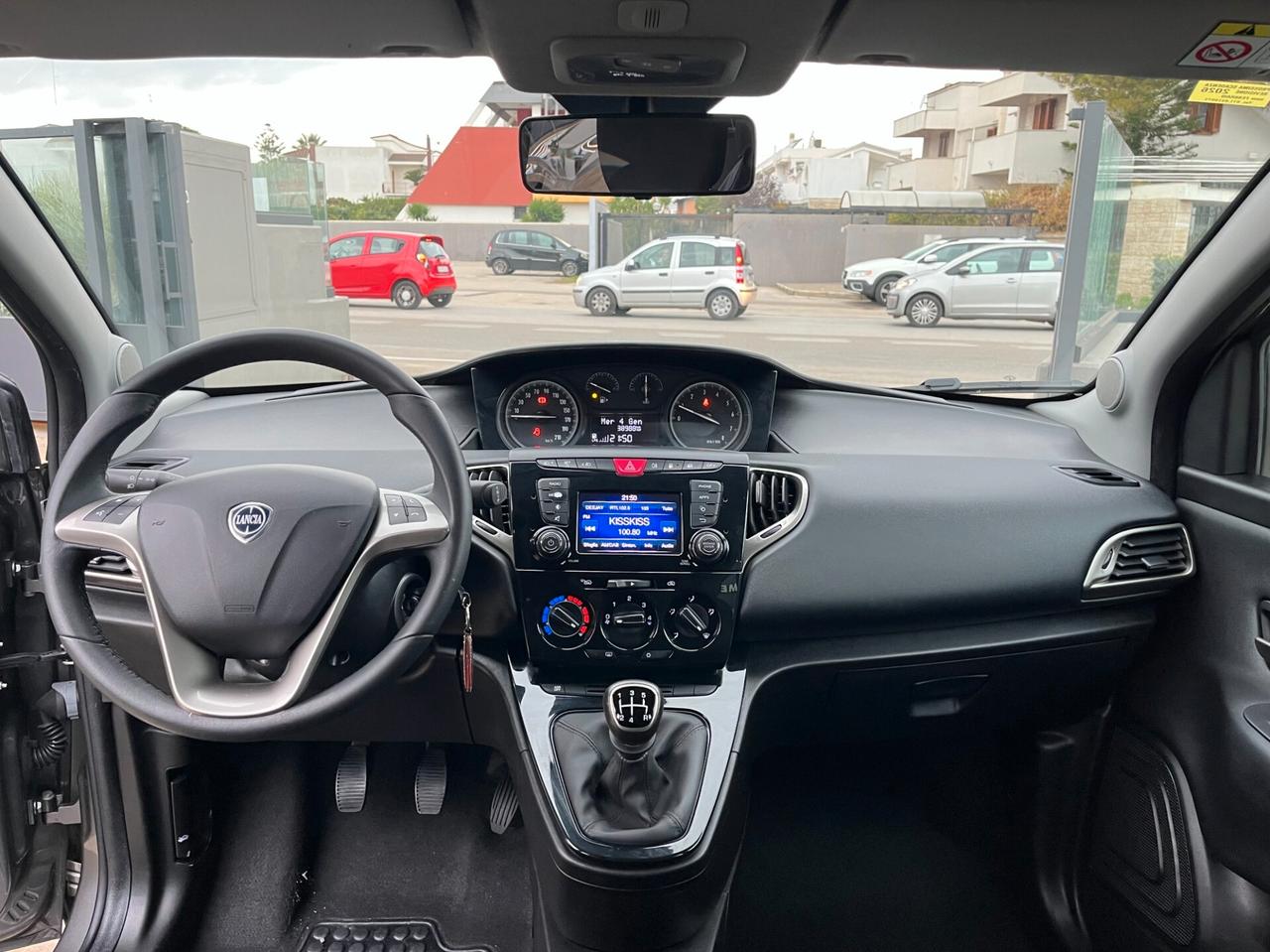 Lancia Ypsilon 1.2 69 CV 5 porte GPL Ecochic Gold