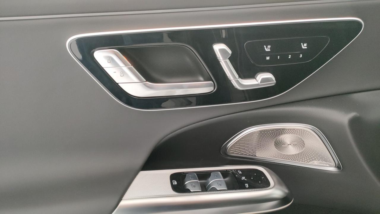 Mercedes-Benz E 220 d 4MATIC Station Wagon