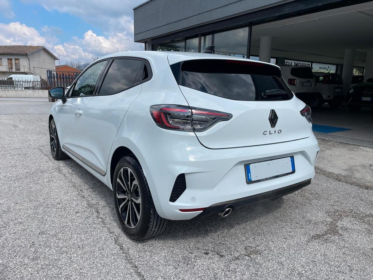 Renault Clio TCe 90 CV 5 porte Techno