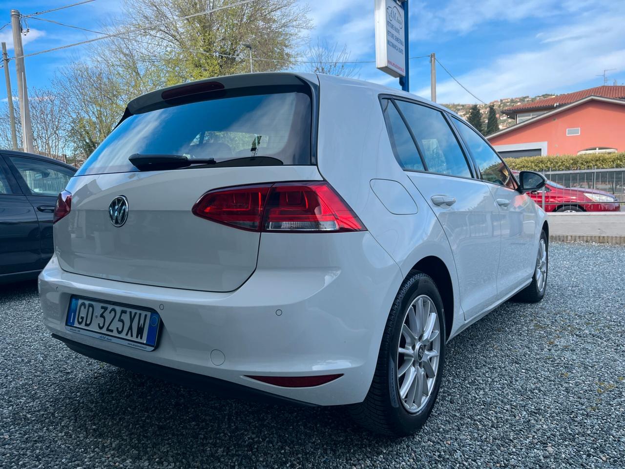 Volkswagen Golf 1.6 TDI 5p. 01/2016 NEOPATENTATI