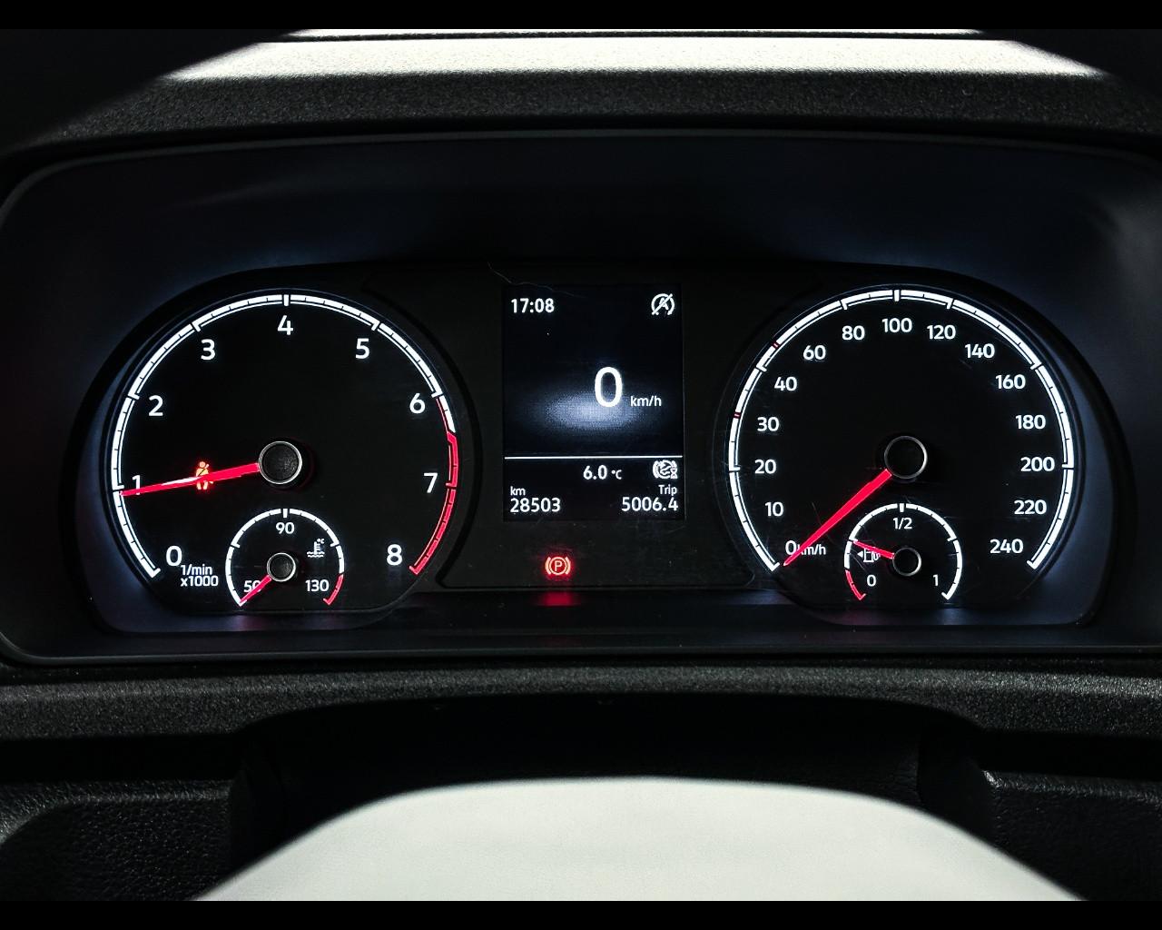 VOLKSWAGEN VOLKSWAGEN CADDY CALIFORNIA 1.5 TSI