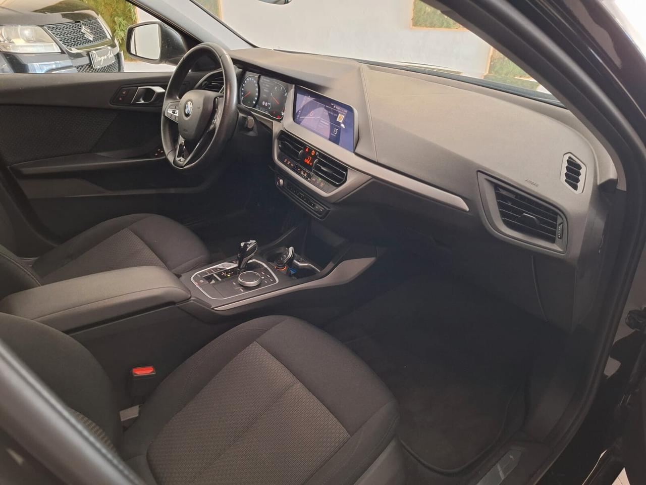 Bmw 116d Automatica - Business Advantage