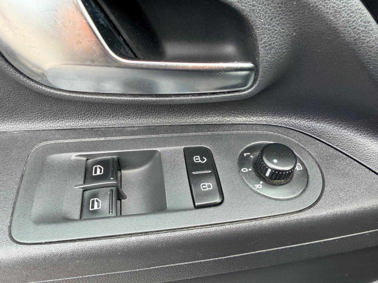 Volkswagen up! 1.0 5p. Metano