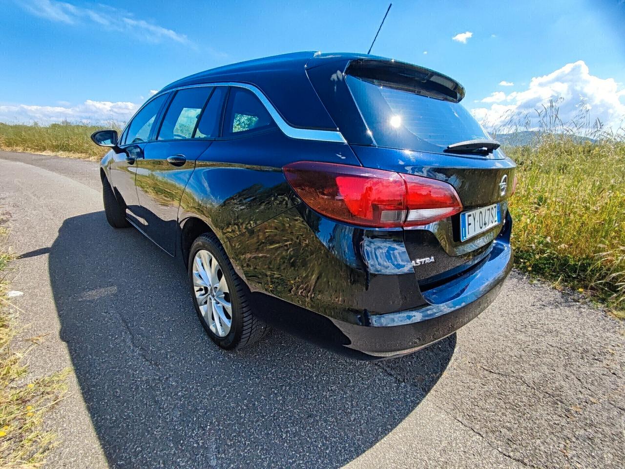 Opel Astra 1.4 Turbo 110CV EcoM Sports Tourer Innovation