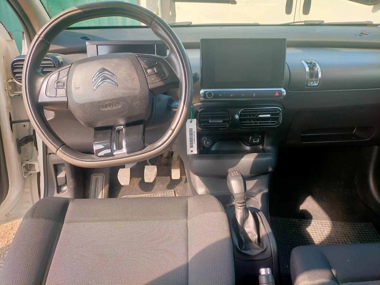 Citroen C4 Cactus BlueHDi 100 Shine