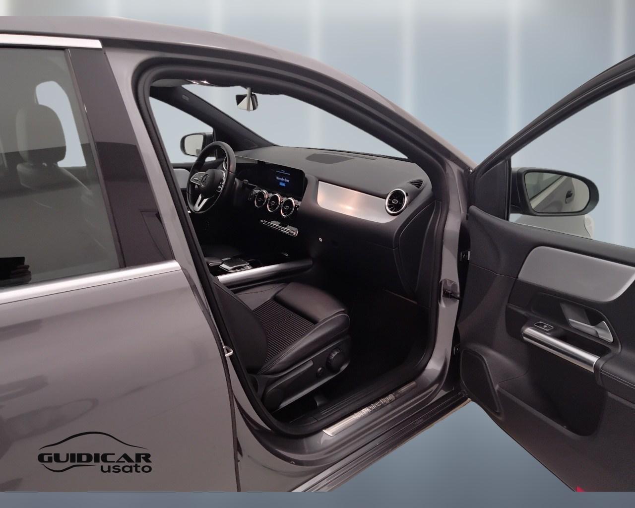 Mercedes-Benz Classe B - W247 2018 - B 180 Sport Plus auto