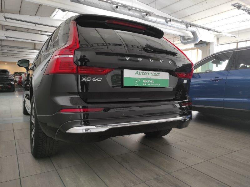 VOLVO XC60 (2017-->) - XC60 T6 Recharge Plug-in Hybrid AWD automatico Core