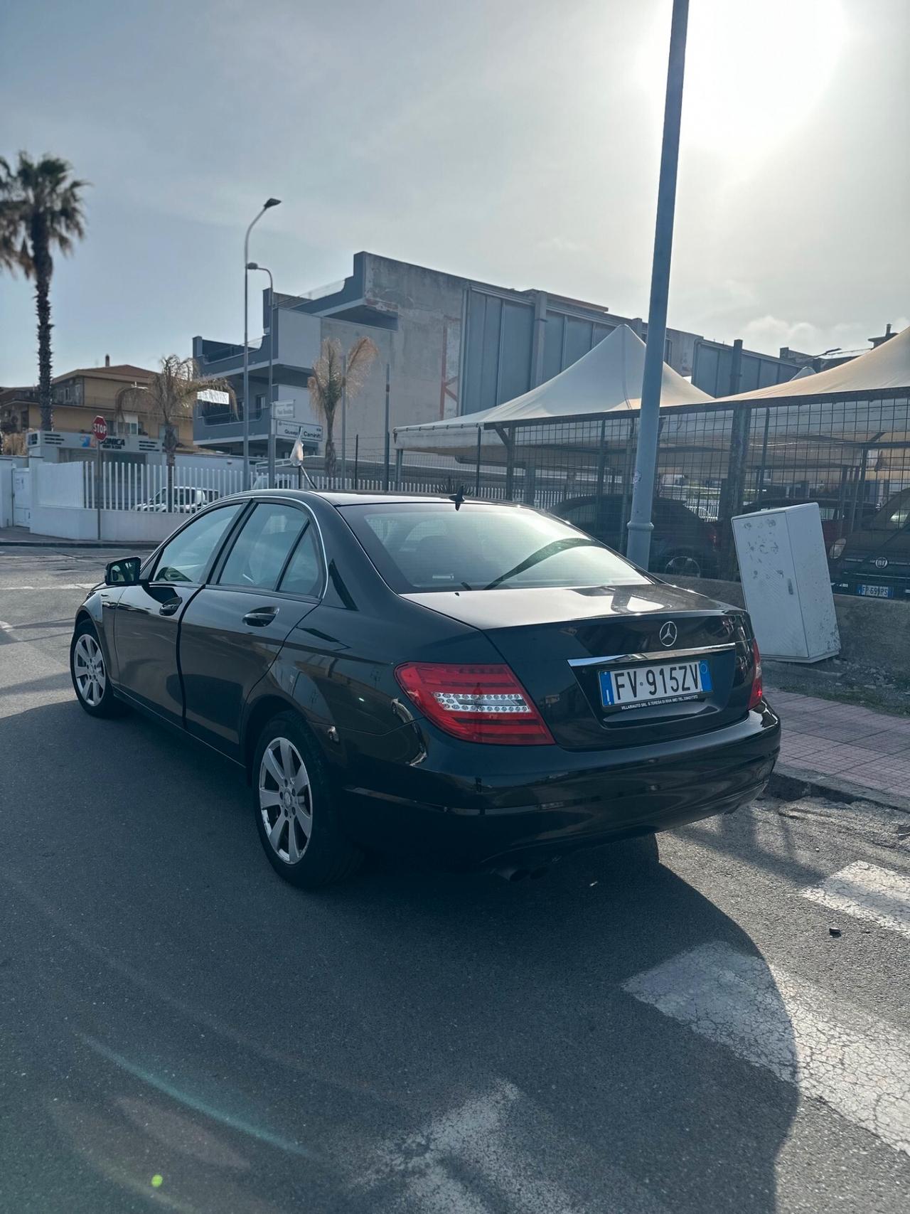 Mercedes-benz C 200 CDI BlueEFFICIENCY Avantgarde