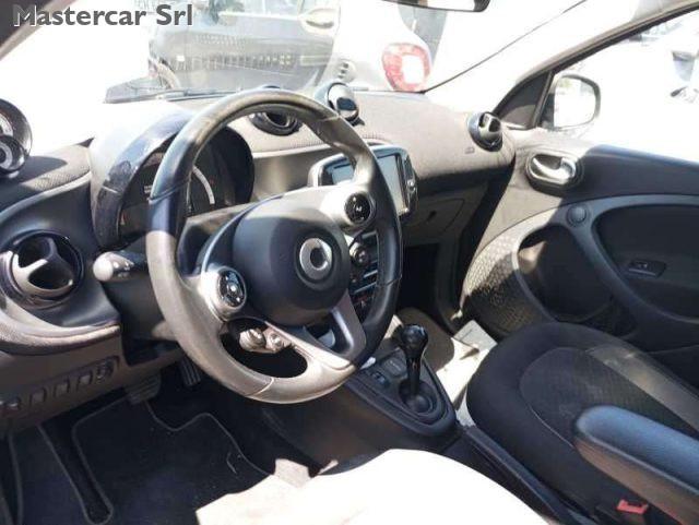 SMART ForFour Forfour eq Passion 22kw - GG921ZM