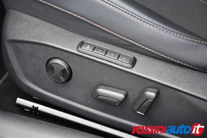 CUPRA LEON 1.5 HYBRID 150 CV DSG + SEDILI GUSCIO TECH PACK
