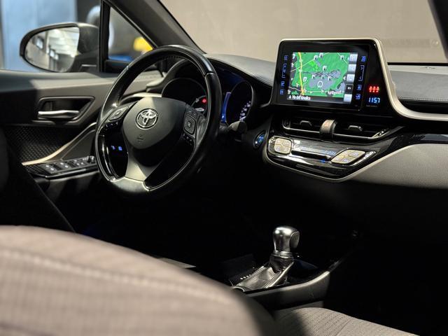 TOYOTA C-HR 1.8 Hybrid E-CVT Trend