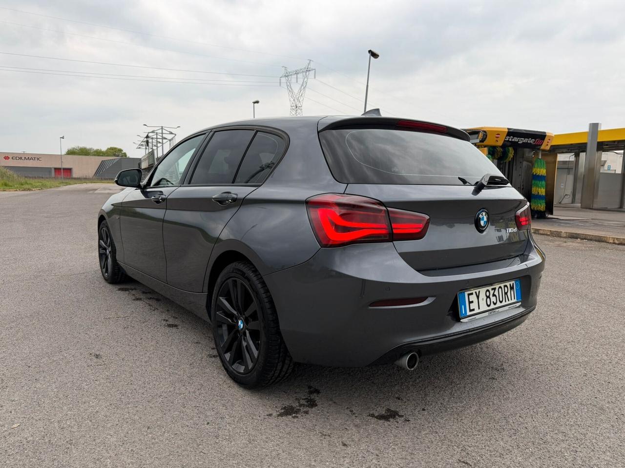 Bmw 118 118d 5p. Urban