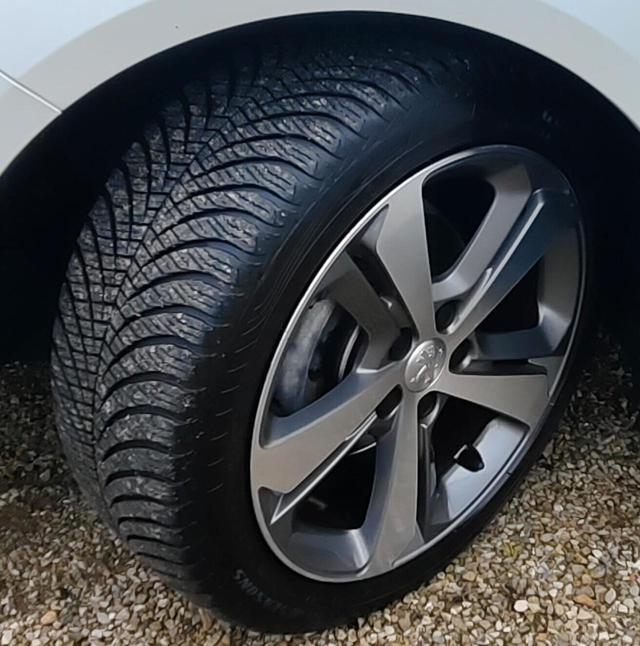 Peugeot 308 BlueHDi 120 S&S EAT6 GT Line