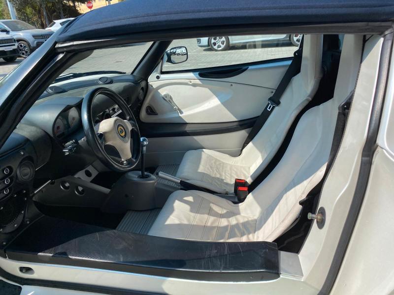 Lotus Elise 1.8