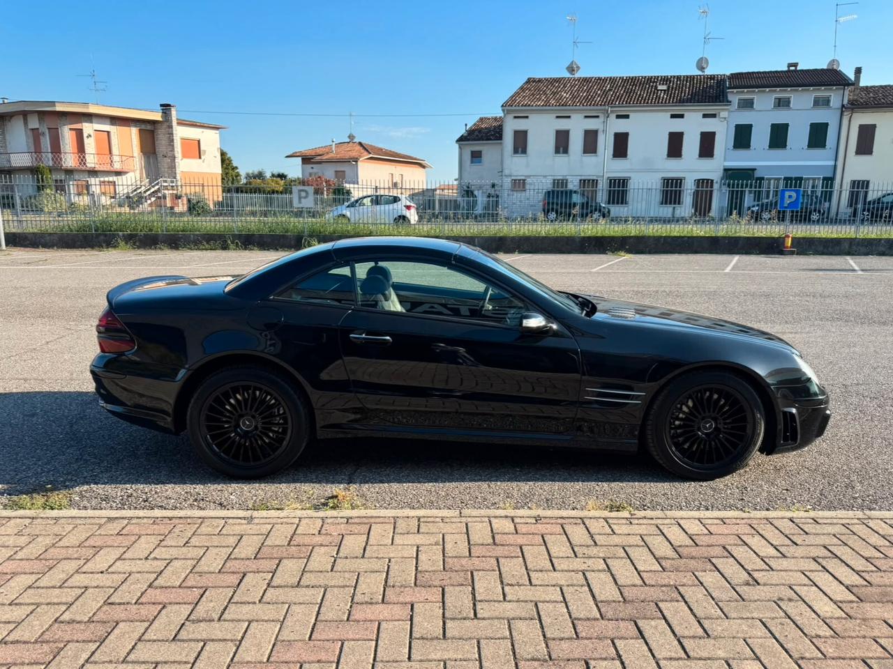 Mercedes SL 55 AMG targa oro