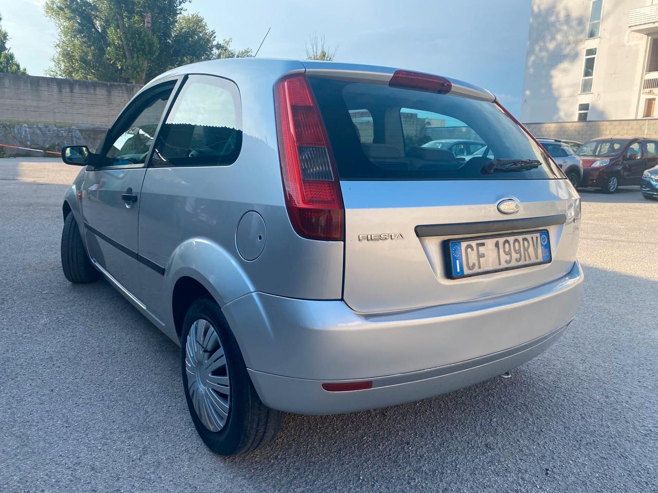 Ford Fiesta 1.4 TDCi. 68cv economica full 2004