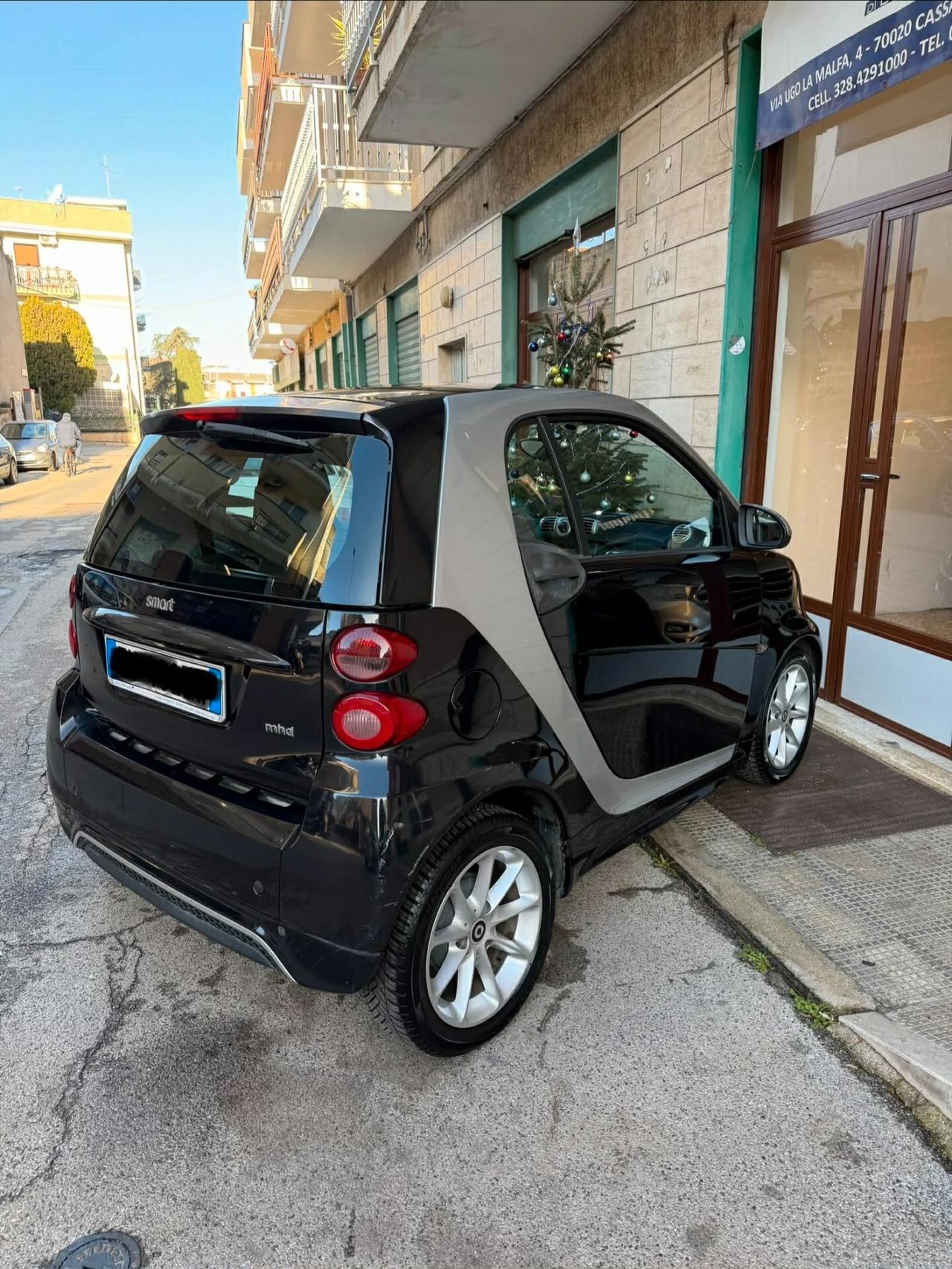 Smart ForTwo 1000 52 kW MHD coupé pure