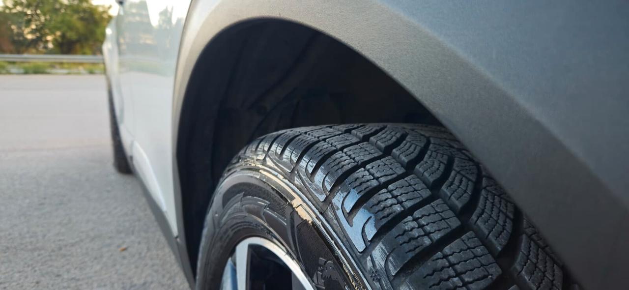 Peugeot 2008 Diesel 130cv EAT8 Allure Pack