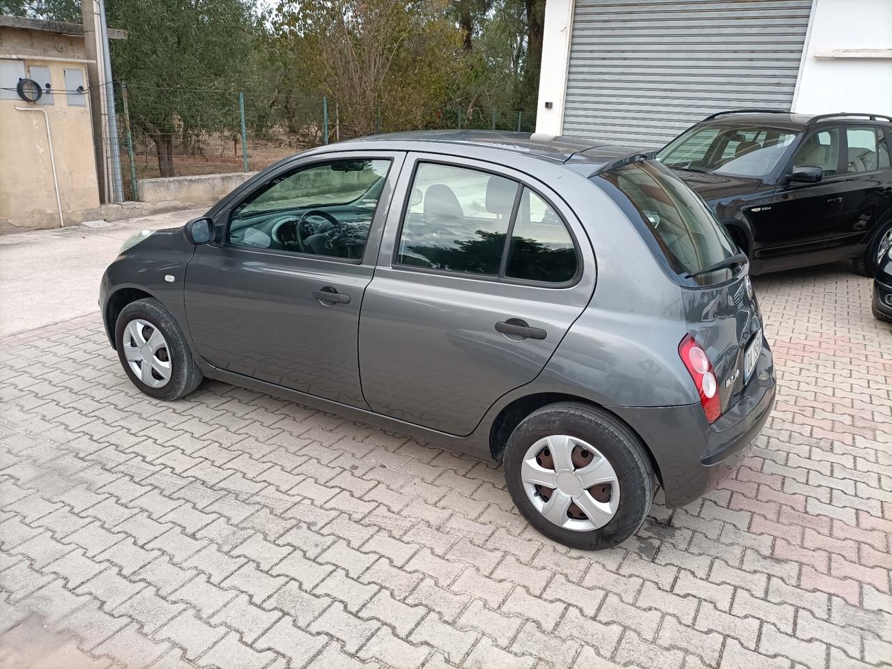 Nissan Micra 1.2 5 porte Ok neopatentati