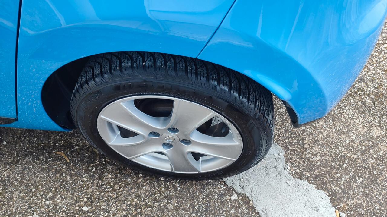 Renault Clio 1.2 75CV 5 porte Wave