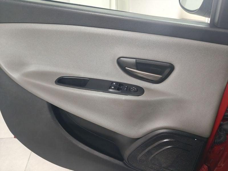 Lancia Ypsilon 1.3 Multijet 95cv Start&Stop Gold