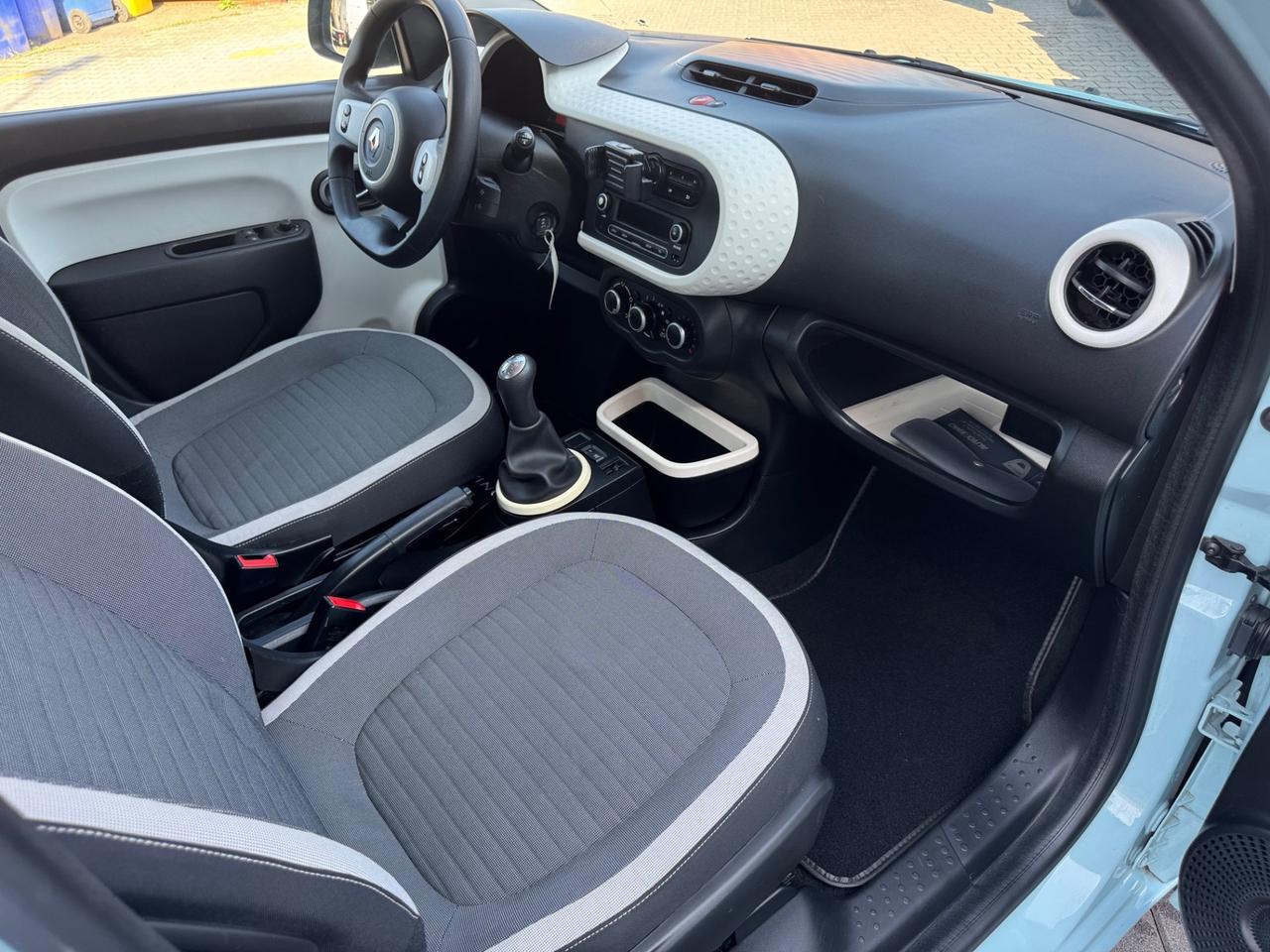 Renault Twingo neopatentati 74000km Euro 6b