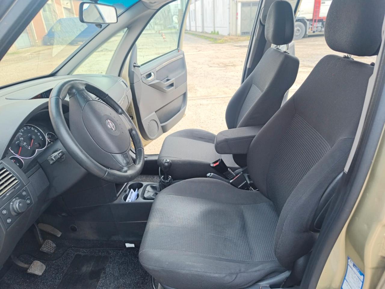 Opel Meriva 2007---1.7 Diesel