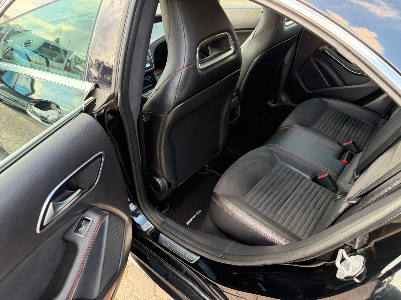 Mercedes-benz CLA 200 d Automatic Premium