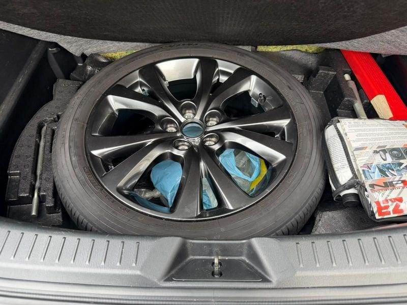 Mazda CX-3 1.8L Skyactiv-D 115hp 2WD 6MT Exceed