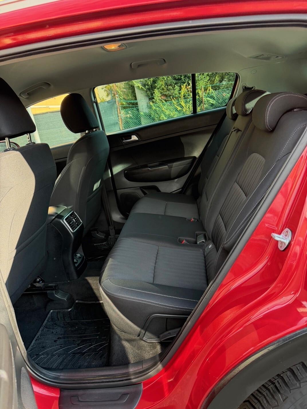 Kia Sportage 1.6 crdi - 12 MESI DI GARANZIA -