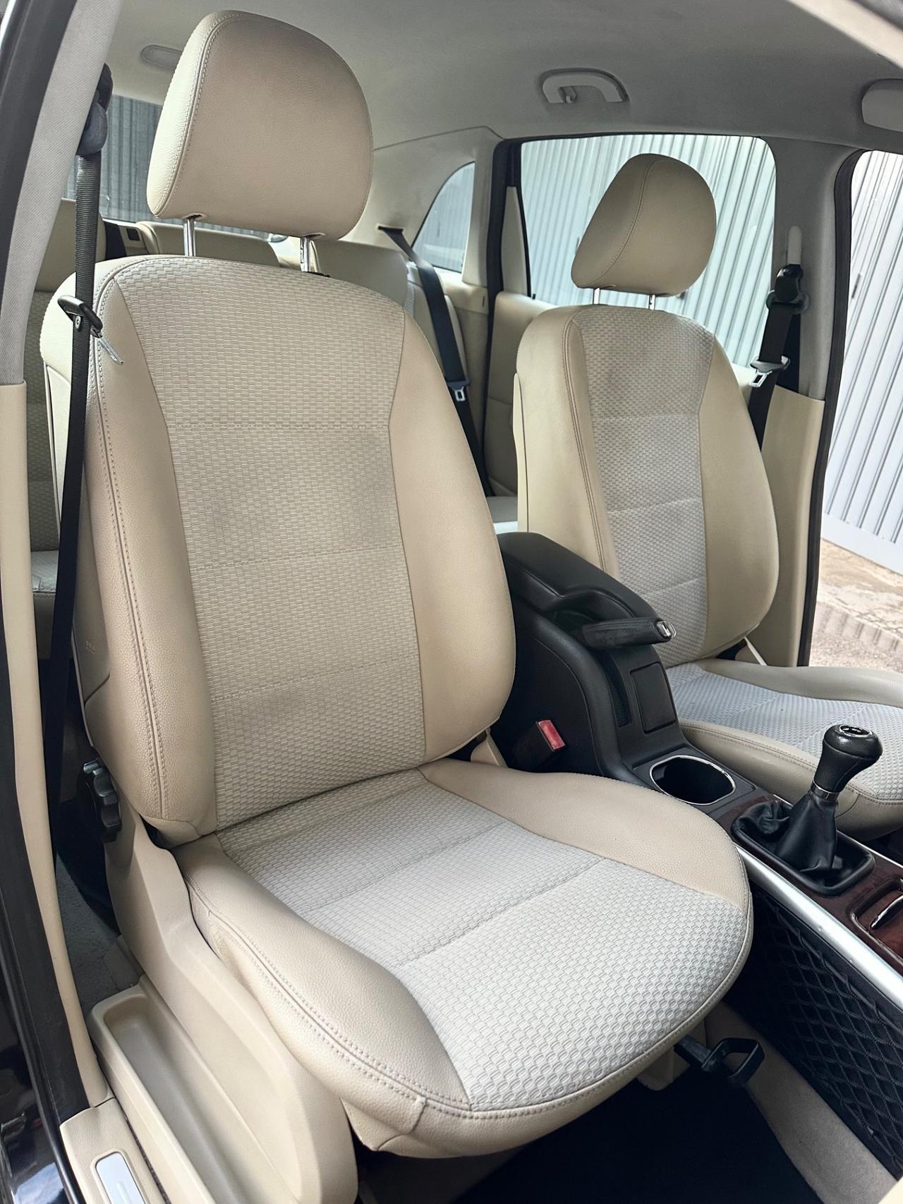 Mercedes-Benz B 180 NGT BlueEFFICIENCY-BENZ/METANO