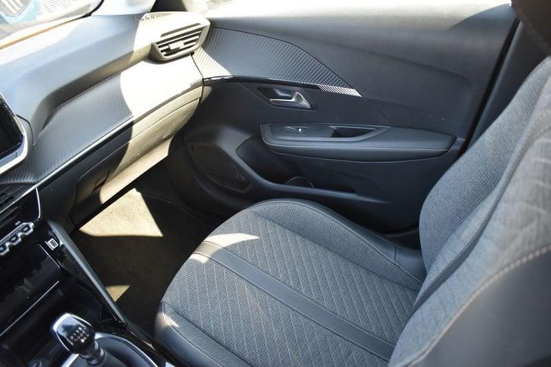 Peugeot 208 Allure PureTech 100 S/S