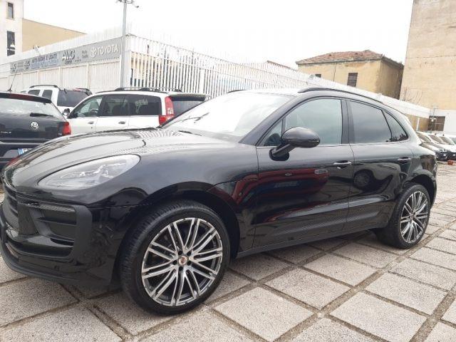 PORSCHE Macan 2.0