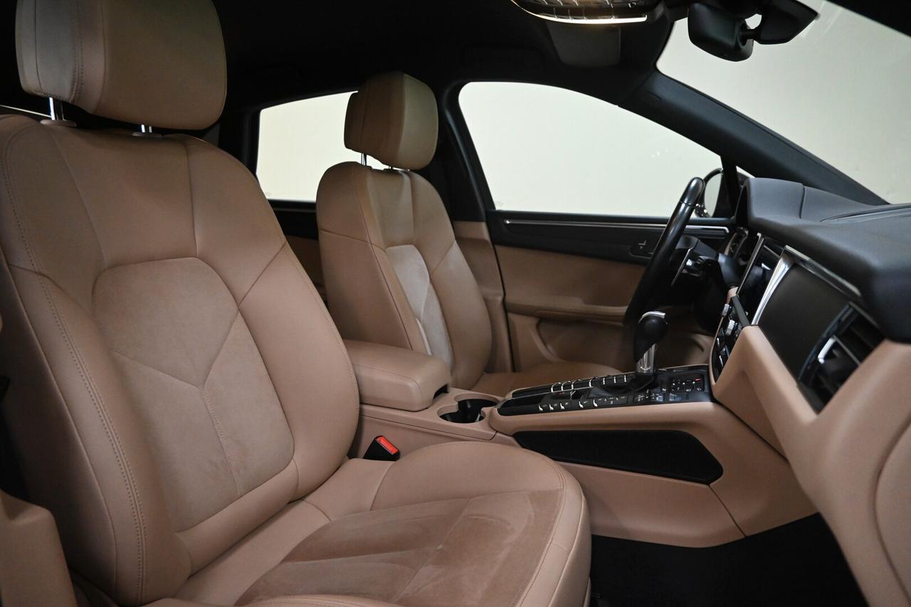 PORSCHE Macan 1ªs. '13-'25 Macan 2.0
