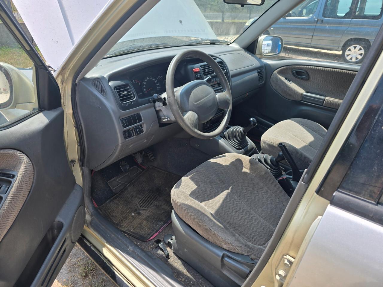 Suzuki Grand Vitara 2.0i 4x4cat 128cv Benzina