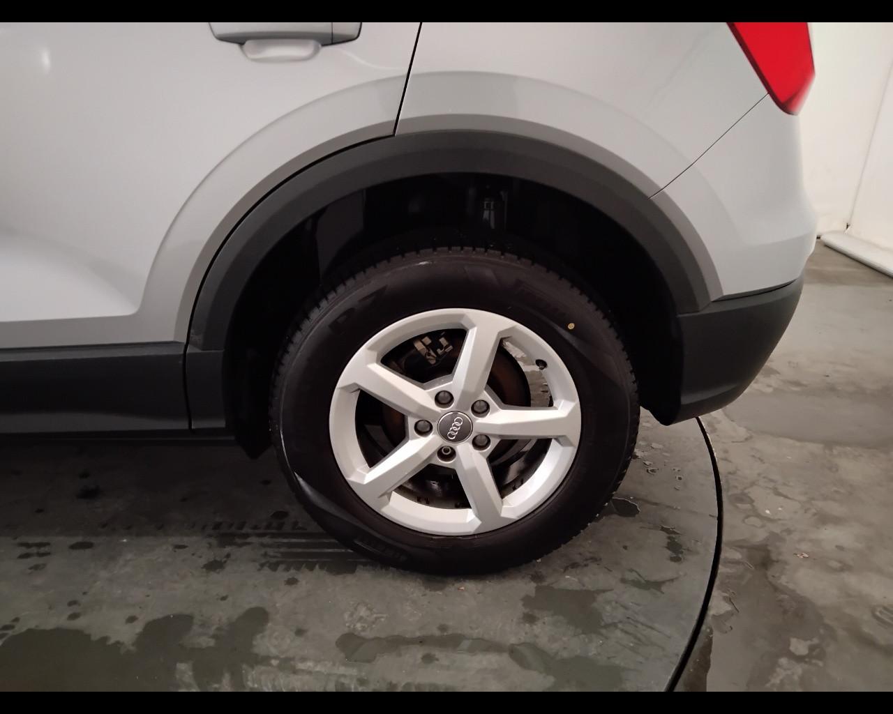 AUDI Q2 I 2017 - Q2 35 1.5 tfsi Business Design s-tronic